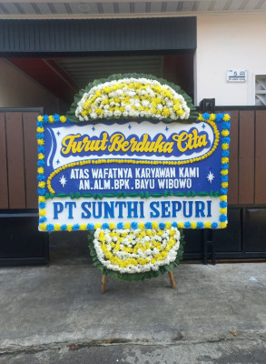 Papan Bunga Duka di Pinangsori