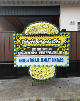 Papan Bunga Duka di Pinangsori